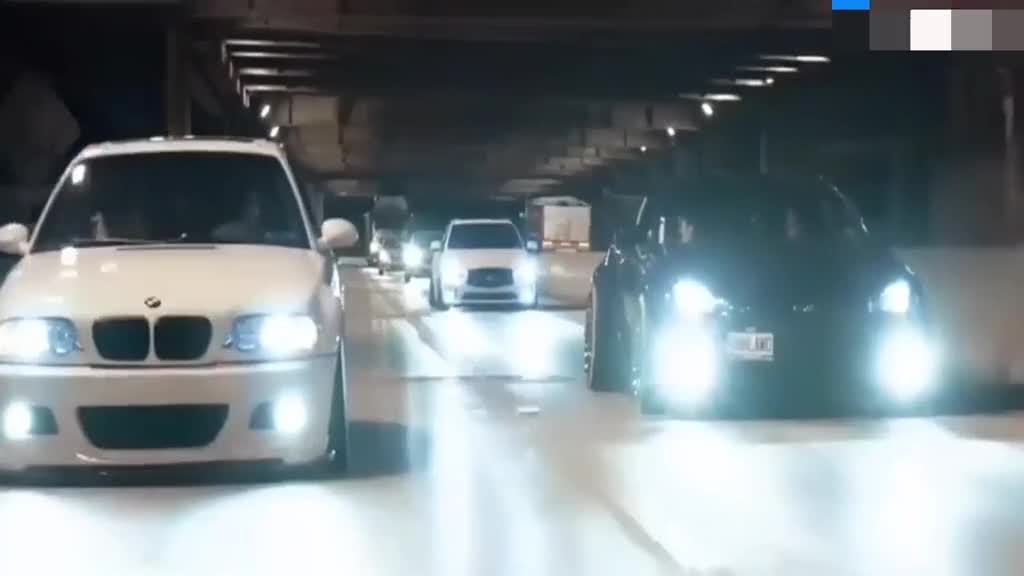 好想有一辆这样酷炫的改装车