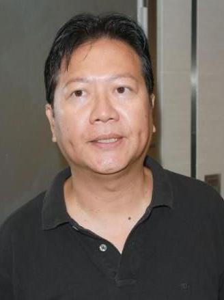 欧阳克的扮演者,现实生活中是个慈善家,开设医