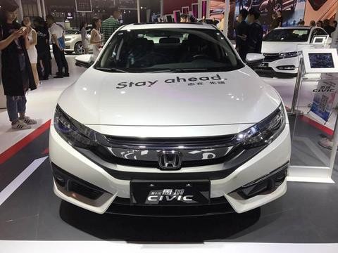 新思域亮相车展，紧凑型轿车标杆，同级车中找不到对手！