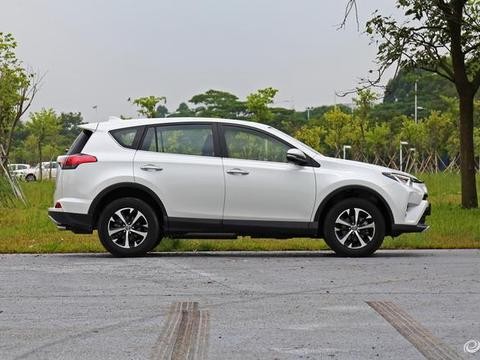 全系标配车身稳定系统，自家研发，只有它有这种资格敢这样做！