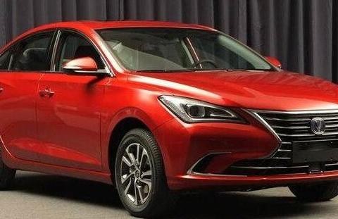 预估15万长安睿骋CC年底上市，所谓最美国产车撞脸雷克萨斯？