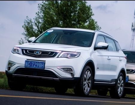 能和车主聊天的博越，让你一个人开车不寂寞