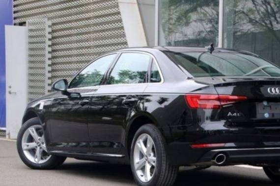 老婆给40万让我买宝马5系，我却提了这款车，她直接把我暴打一顿