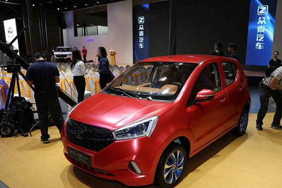 众泰云100plus上市 补贴前售10.88万元