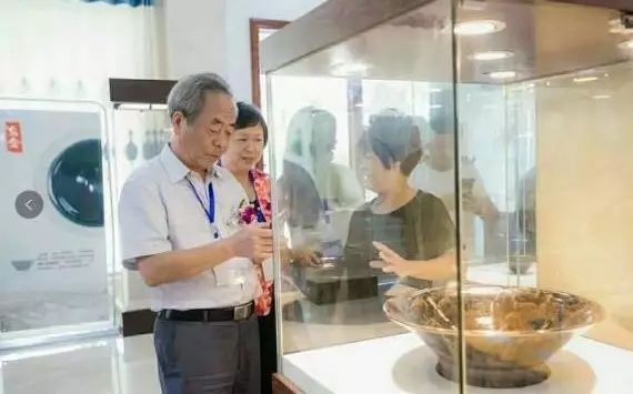 福建建盏成交价创新高 “万山可染”2600万落锤！