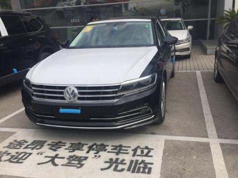 花36.5万买辆18款大众辉昂，车主到了提车现场后，却一脸懵逼