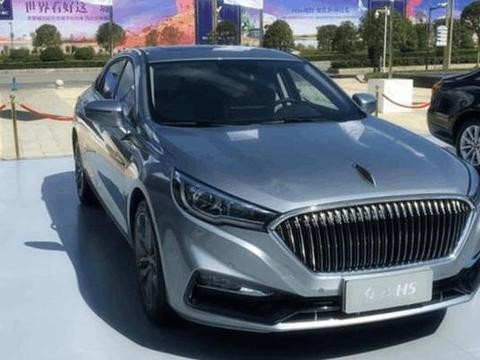 最有地位的官车来了, 20万起还是红旗标, 正常人都会放弃帕萨特