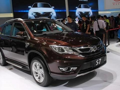 超4米8车身，同价动力更强，比亚迪S7会第一个终结哈弗h6狂妄？