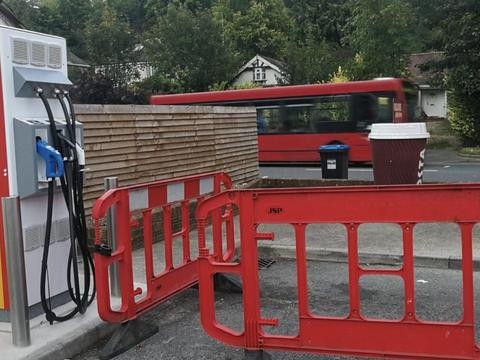 识时务者为俊杰 壳牌石油开始铺设充电站