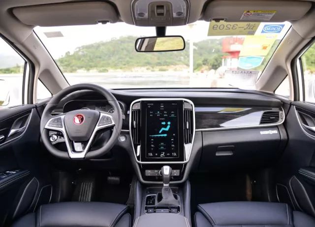 别老盯着7座SUV了,二胎车其实可以这么选