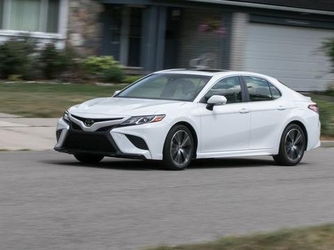 总会有新的惊喜，我们从未如此喜欢这款凯美瑞