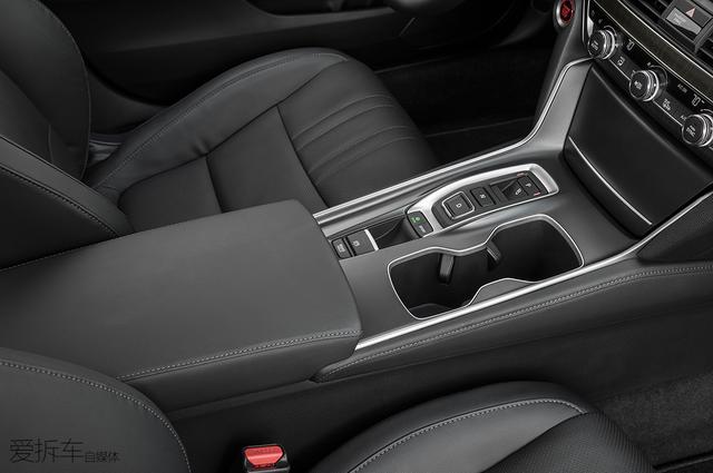 一山居然能藏下二虎 两难之下你会选择TA吗?!