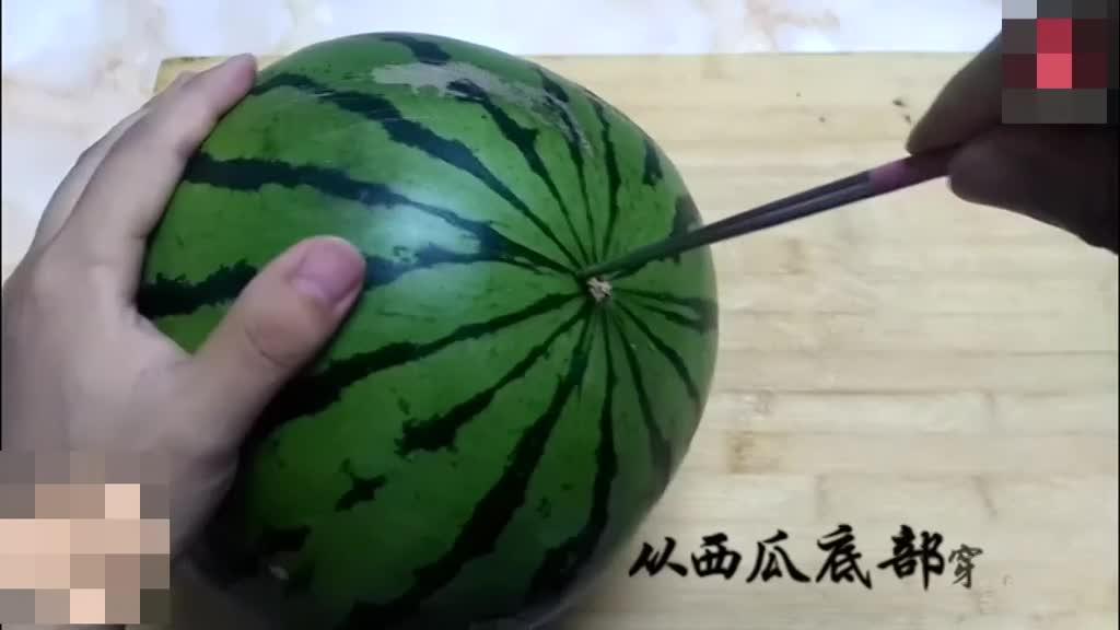 西瓜怎么切最好看 84ee-fymmiwm4990280.jpg