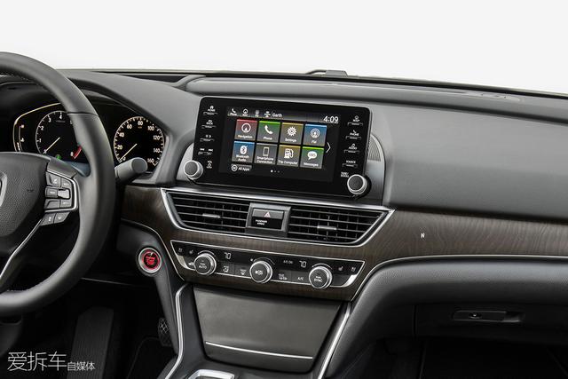 一山居然能藏下二虎 两难之下你会选择TA吗?!