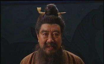 吕布一生蠢事干尽，临死之前，却说了一句最精辟的至理名言！
