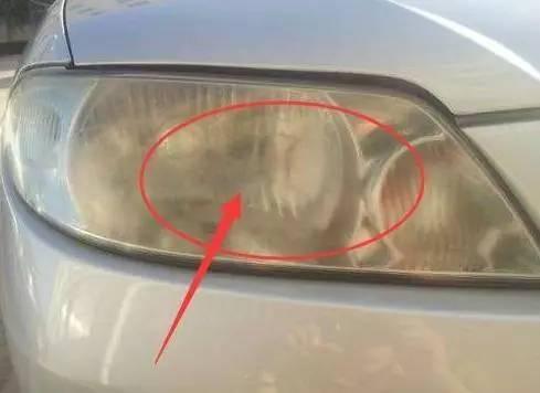 汽车大灯时间长了发黄不够亮?老司机教你两招!