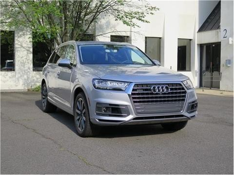 优惠16万的奥迪Q7为什么何卖不过宝马和奔驰？