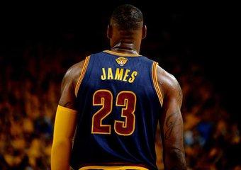 詹姆斯MVP报销,受伤突然,骑士新赛季前景堪忧