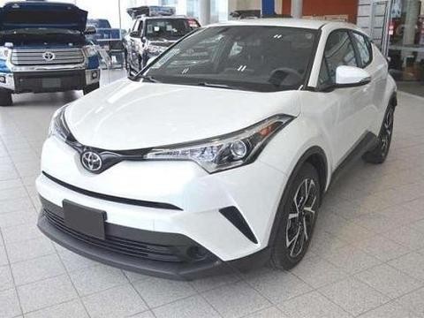 丰田CHR实车亮相，13万起售性价比高，可偏偏遇上它