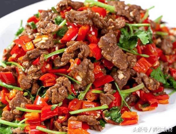 炖牛肉有秘诀，几招就能又软又烂又香！