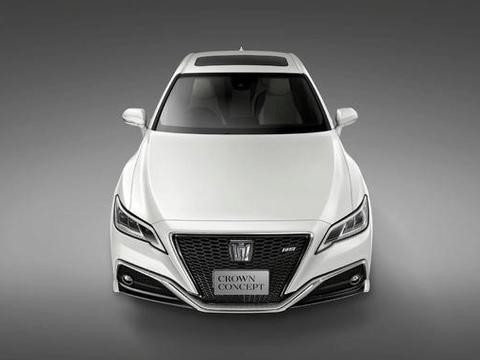 丰田全面升级皇冠, 侧面比宝马7系更美, 30万起帝王归来