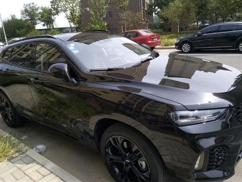 黑色的长城汽车wey vv7s油耗，操控等用车感受！