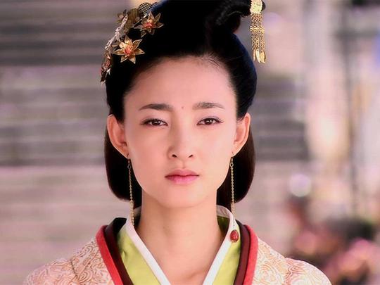 她不争不抢不炒作,是娱乐圈名副其实的低调. 来