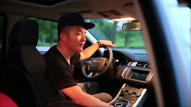 路虎极光被疯狂吐槽，光底盘就让人接受不了！长春微视点大回小回  ​