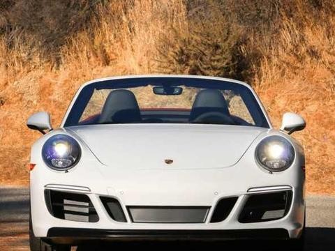 才知道什么是速度与激情 保时捷911GTS 买菜撩妹炸街都可以