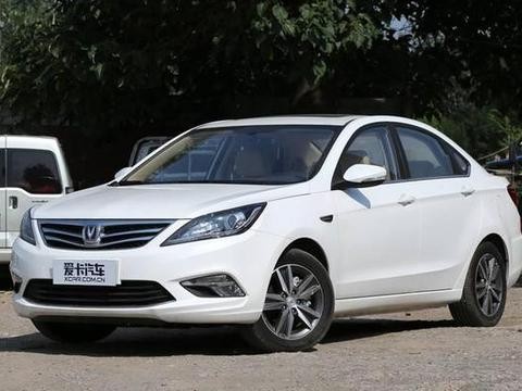 车长4米7，颜值不输卡罗拉，标配天窗，仅售6万