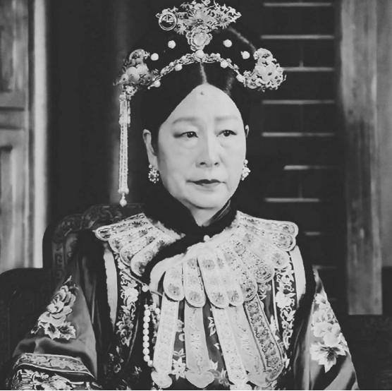 被奚美娟慈禧惊到但年轻的她和慈禧这张年轻照才像到极致