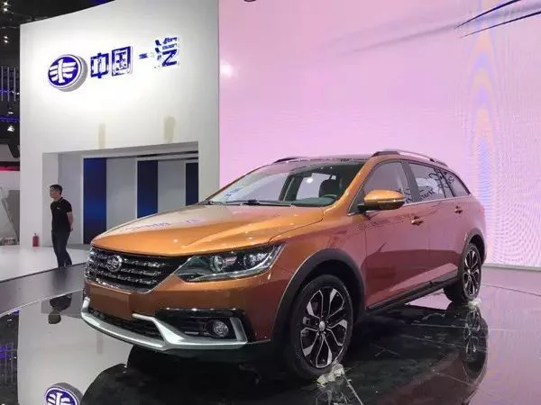 买7座MPV不如考虑下荣威旅行版和GM8!