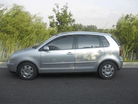 看看13年前的老POLO，你才知道如今大众简配到什么程度！