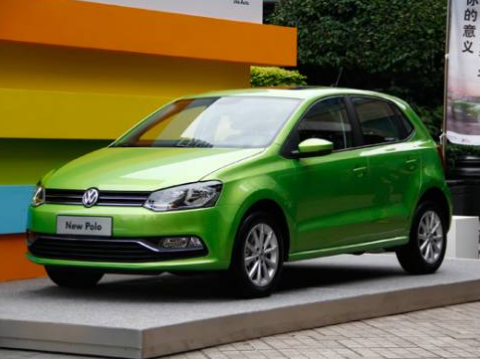 我是女生 6万的代步车该选哪款车