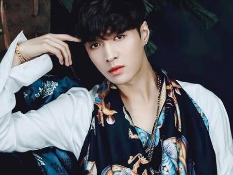 张艺兴二专《SHEEP》出世,自作词曲还霸舞.