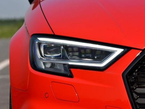 裸车56.5万，开路上回头率还不如A4L，可400马力不是好玩的