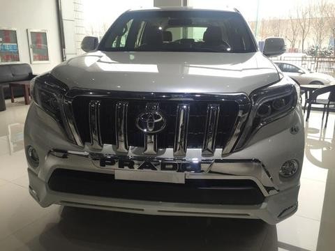 18款霸道2700中东版新款上市大量现车外表格外霸气内饰自带真皮