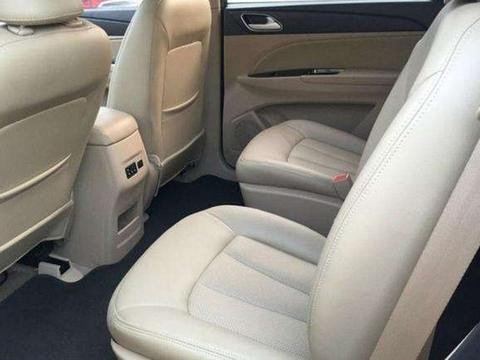 落地价8万，现在只需7万，坐人拉货无压力，还买啥五菱宏光