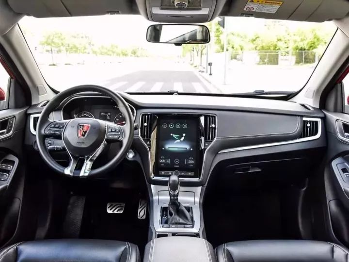 加装一个软件,10万的车就要多卖2万