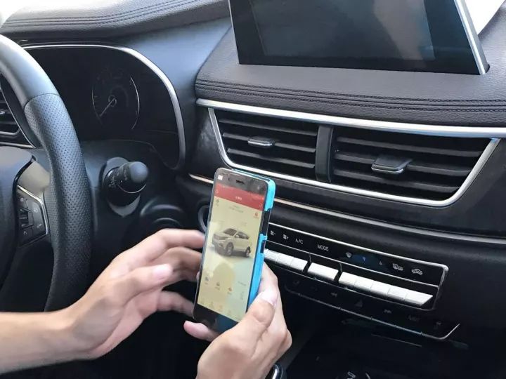 加装一个软件,10万的车就要多卖2万