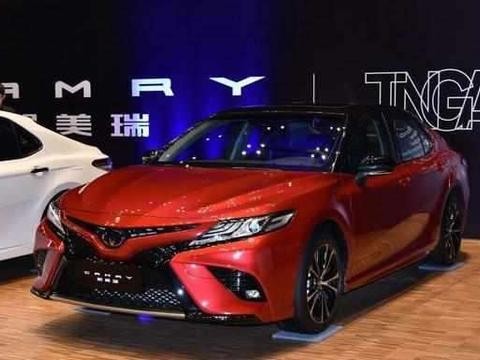 迈腾最强劲敌, 普锐斯同平台, 外观酷似雷克萨斯, 16万起