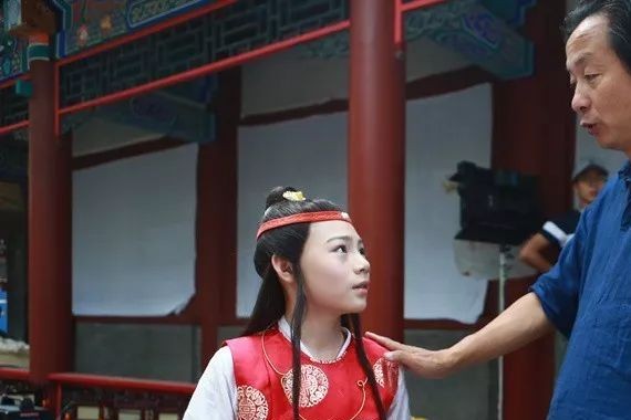 小戏骨版《红楼梦》总导演：我们不是打造童星，是打击童星