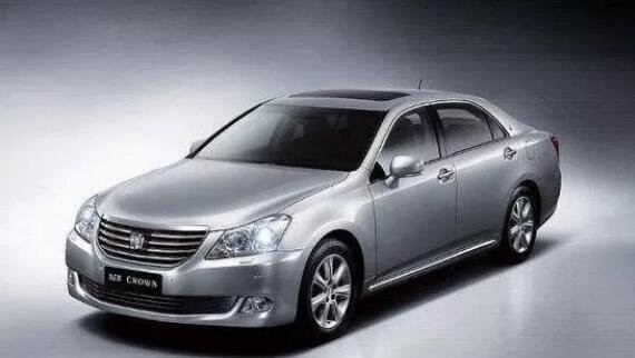 丑逼，滚！东京车展丰田将推出第十五代皇冠概念版