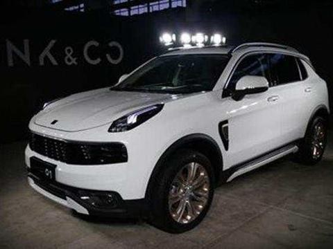 魏派VV7刚火两个月，奇瑞豪华SUV也来了，全系四驱霸气不输揽胜