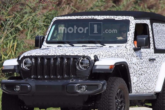 全新Jeep牧马人11月亮相 搭2.0T发动机