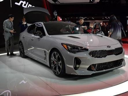 百公里加速4.9秒、能秒A7的“K5”，30万国产，你会买吗