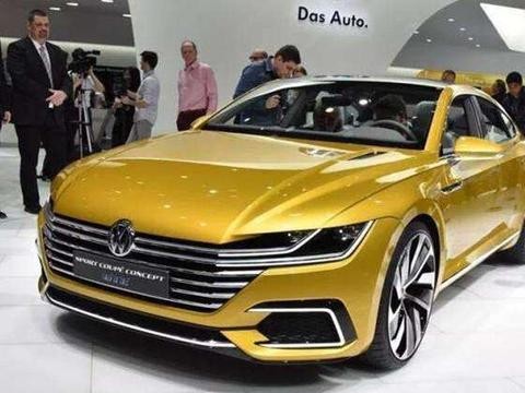 新大众CC颜值逼人, 采用油电混动的驱动方式