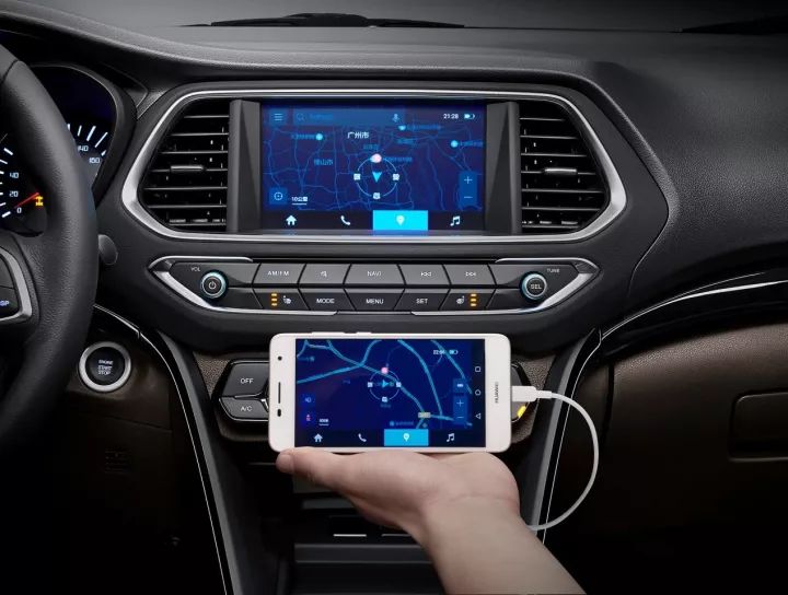 加装一个软件,10万的车就要多卖2万