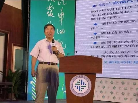 现在宝马和戴姆勒都搞不定电动车 而我们中国的路线是正确的
