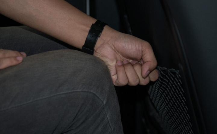 你再没长进,豪华SUV销量冠军迟早要丢!